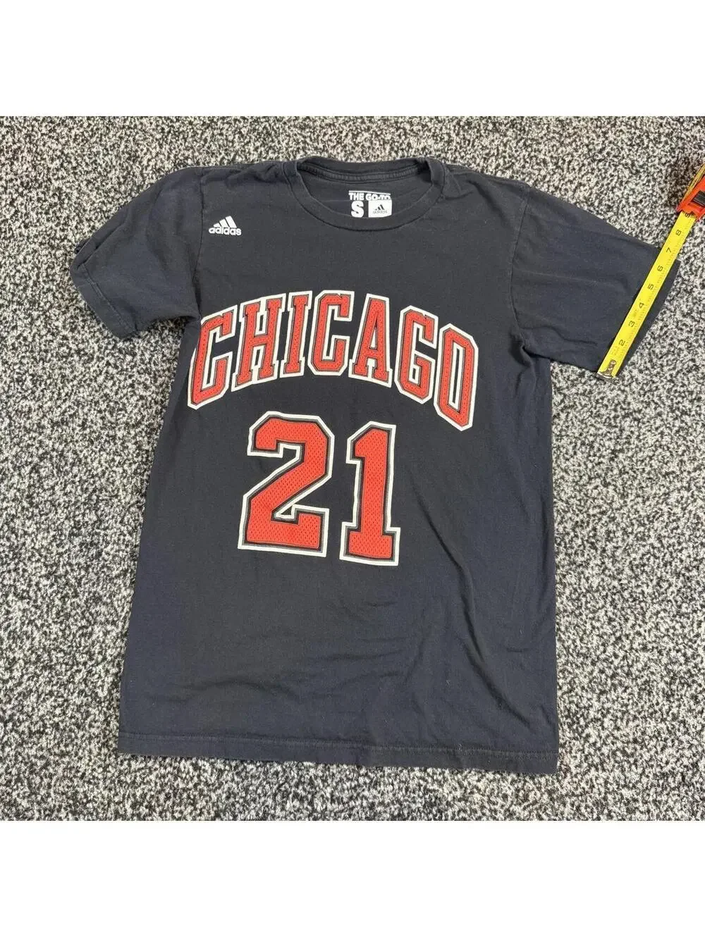 Adidas Chicago Bulls NBA Tee S Red Chicago Text Number 21
